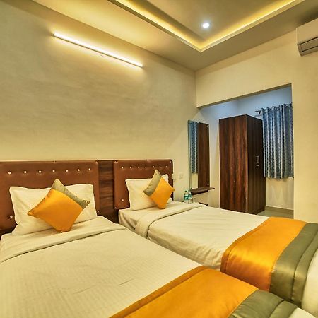 Visa Inn Hotel 4Kms From Airport L Free Airport Pickup & Drop 24X7 Devanahalli Exterior foto